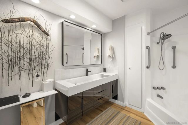 7023 San Carlos St 75, Carlsbad, CA 92011