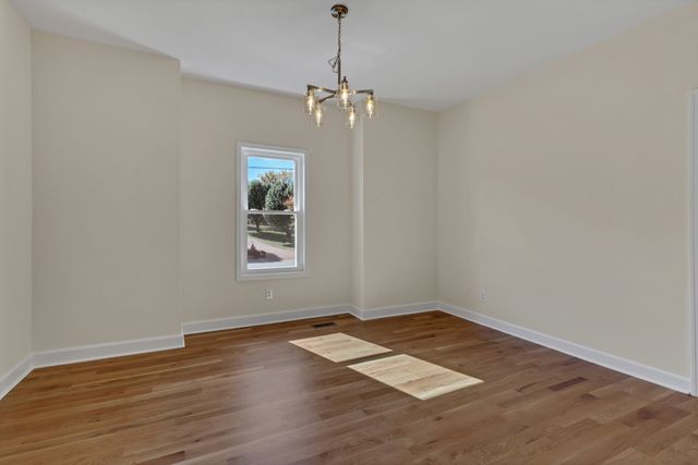 3525 Greystone Dr, Spring Hill, TN 37174