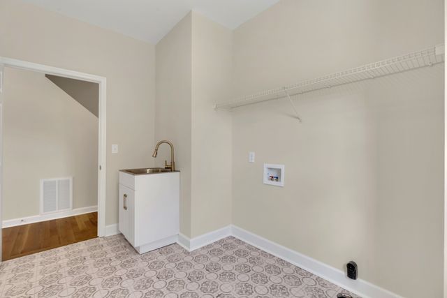 3525 Greystone Dr, Spring Hill, TN 37174