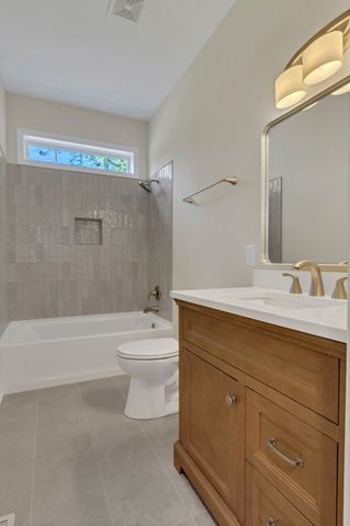 3525 Greystone Dr, Spring Hill, TN 37174