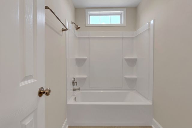 3525 Greystone Dr, Spring Hill, TN 37174