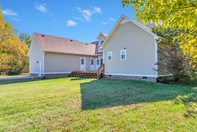 3525 Greystone Dr, Spring Hill, TN 37174