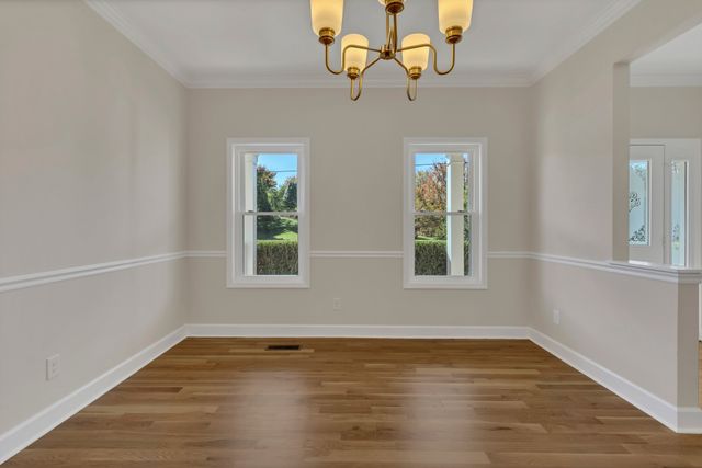 3525 Greystone Dr, Spring Hill, TN 37174