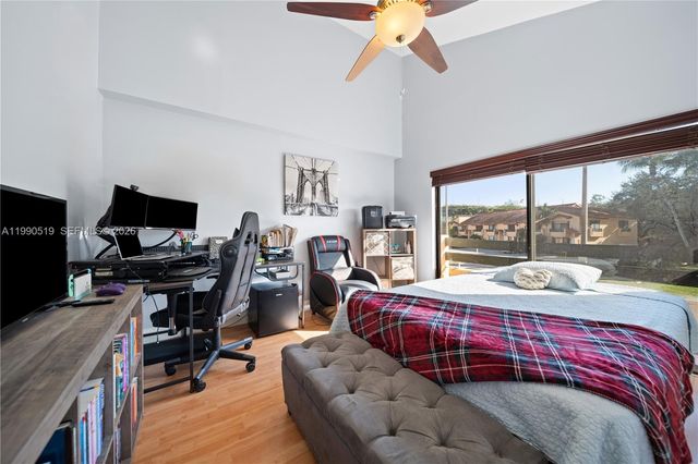 10206 SW 77th Ct, Miami, FL 33156