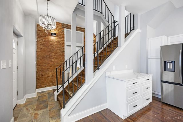 1769 Westwood Avenue, Cincinnati, OH 45214
