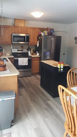 3391 Shimmons Road, Auburn Hills, MI 48326