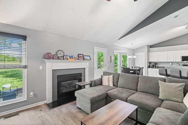 2756 Skelton Lane, Blacklick, OH 43004