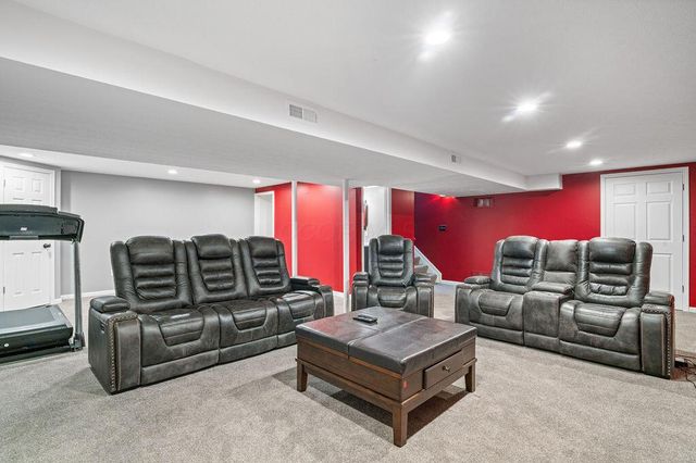 2756 Skelton Lane, Blacklick, OH 43004