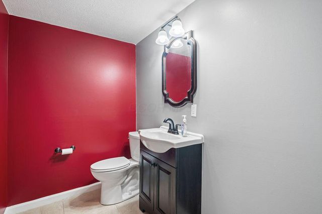 2756 Skelton Lane, Blacklick, OH 43004