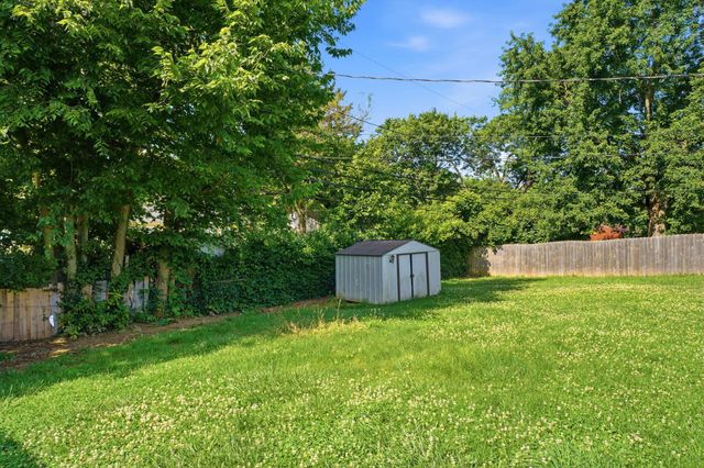 5285 Zimmer Drive, Columbus, OH 43232