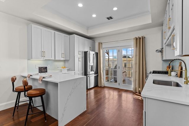 274 Bunker Hill Street, Boston, MA 02129