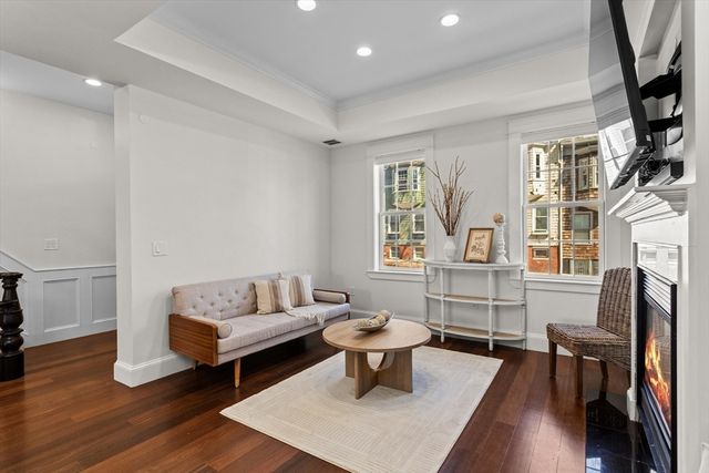 274 Bunker Hill Street, Boston, MA 02129