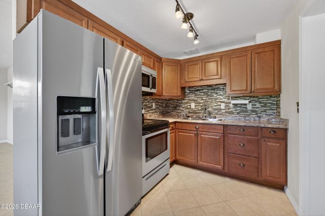 62 Brooks Drive, Ormond Beach, FL 32176