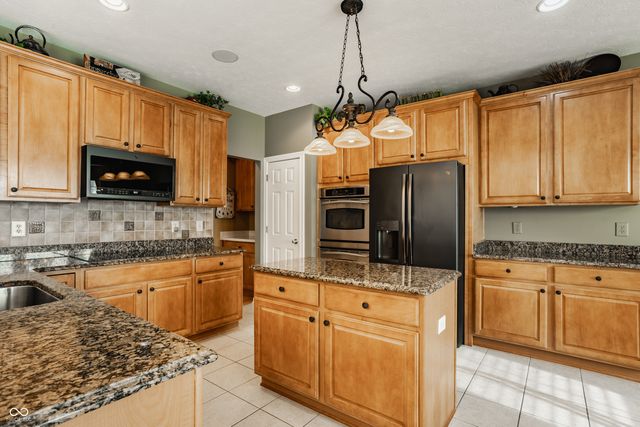 14079 Powder Drive, Carmel, IN 46033
