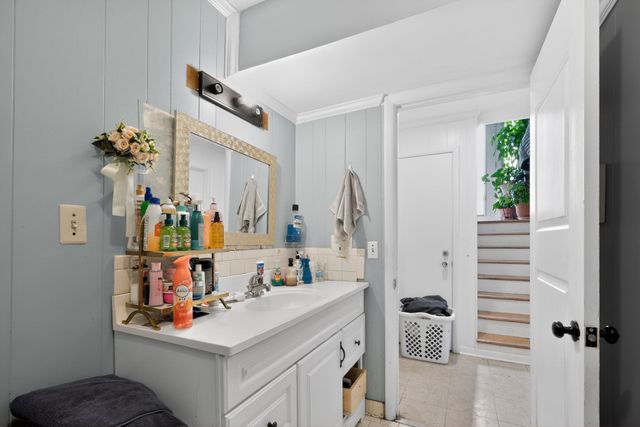 4751 McBride Rd, Antioch, TN 37013