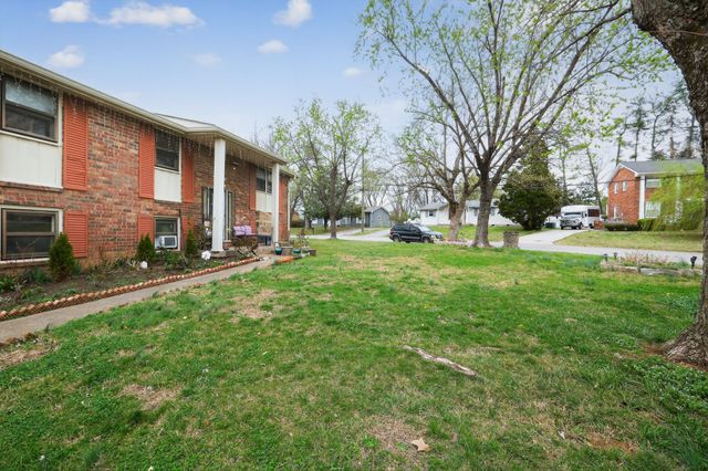 4751 McBride Rd, Antioch, TN 37013