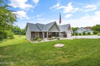 3033 Lazy River Lane, Sevierville, TN 37876