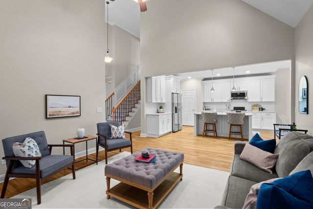 2266 Scotts Parkway, Marietta, GA 30062