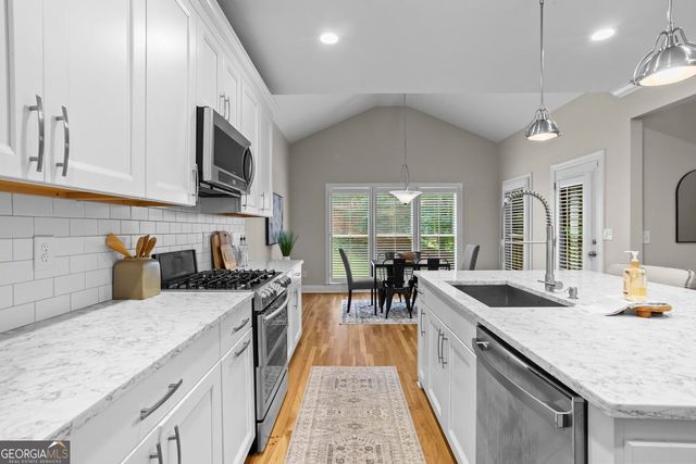 2266 Scotts Parkway, Marietta, GA 30062