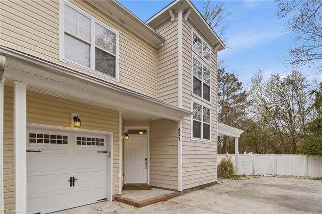 427 Fountain DR, Virginia Beach, VA 23454