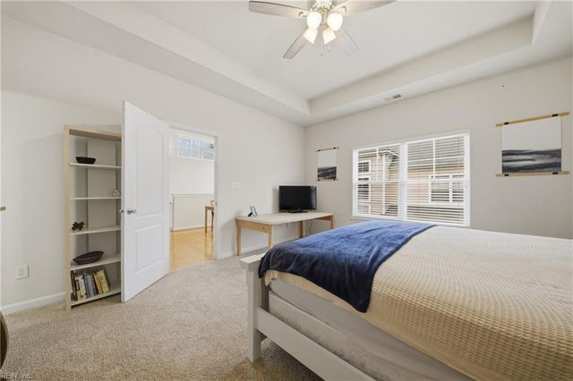 427 Fountain DR, Virginia Beach, VA 23454