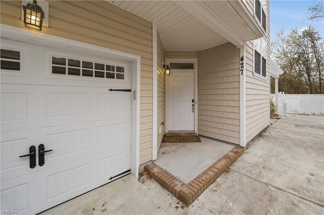 427 Fountain DR, Virginia Beach, VA 23454