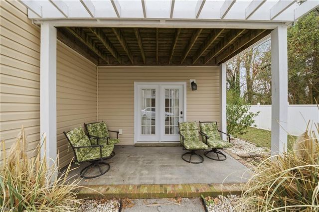 427 Fountain DR, Virginia Beach, VA 23454