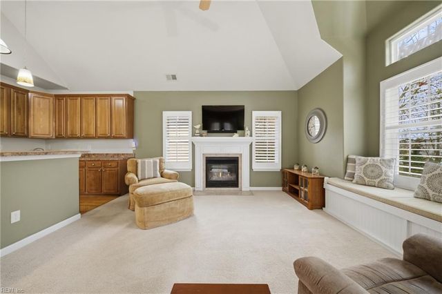 427 Fountain DR, Virginia Beach, VA 23454