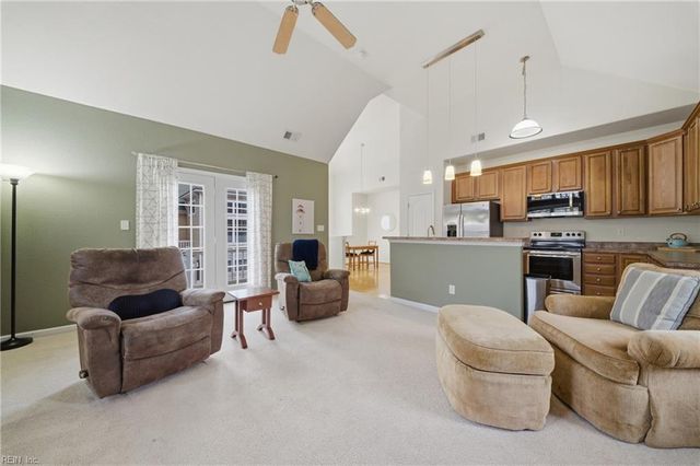 427 Fountain DR, Virginia Beach, VA 23454