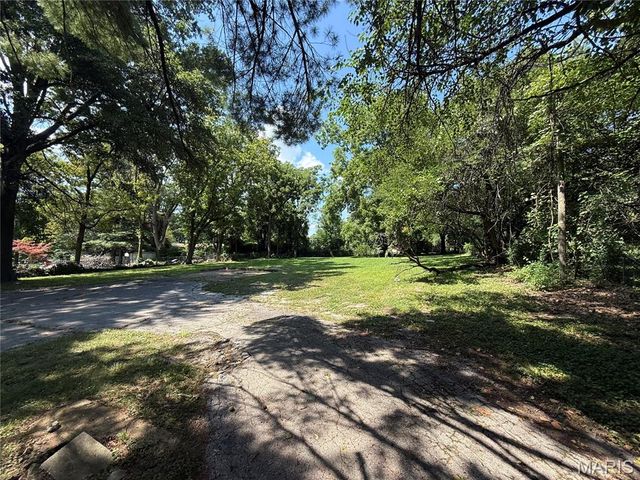 1911 Redman Road, St Louis, MO 63138