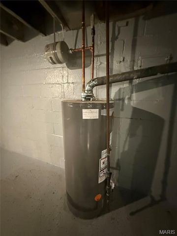 1911 Redman Road, St Louis, MO 63138