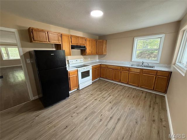 1911 Redman Road, St Louis, MO 63138