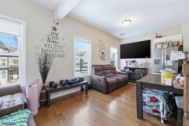 314 7Th Ave W, Newark City, NJ 07107