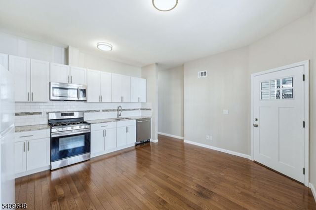 314 7Th Ave W, Newark City, NJ 07107