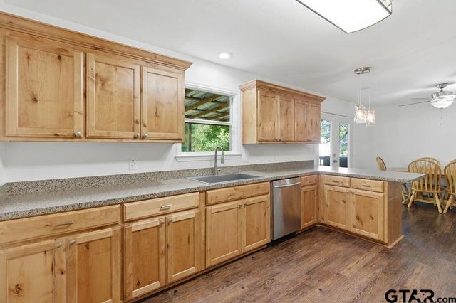 85 SE CR 4305, Scroggins, TX 75480