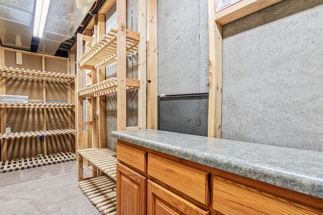 717 Grandview Way, Hudson, WI 54016