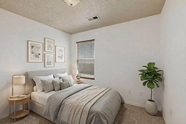 6900 Vista Del Sol Drive NW, Albuquerque, NM 87120