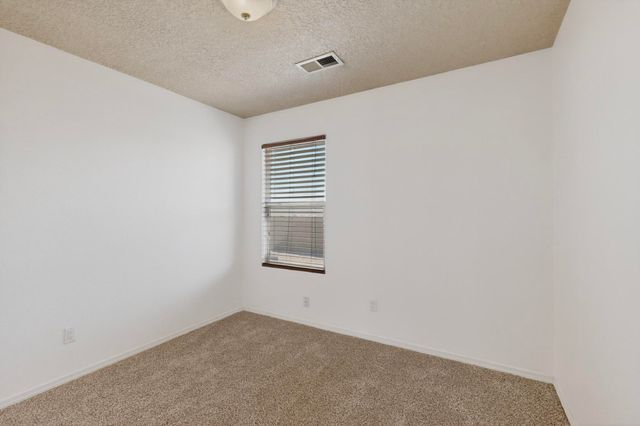 6900 Vista Del Sol Drive NW, Albuquerque, NM 87120