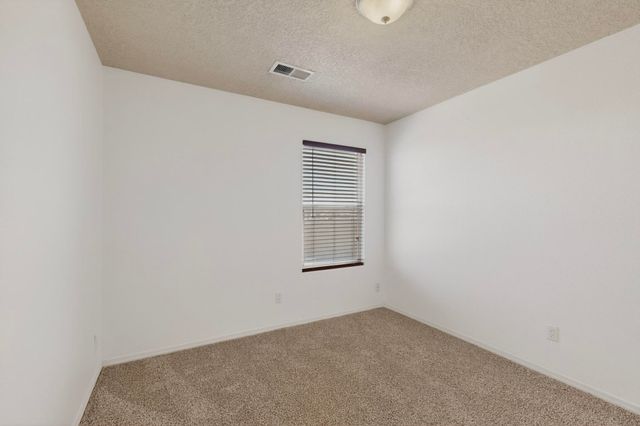 6900 Vista Del Sol Drive NW, Albuquerque, NM 87120
