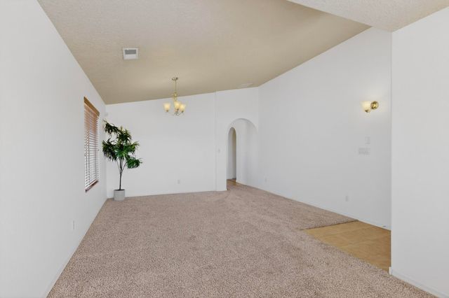 6900 Vista Del Sol Drive NW, Albuquerque, NM 87120