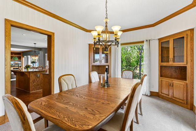6820 Lorena Lane, Eden Prairie, MN 55346