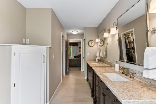 6820 Lorena Lane, Eden Prairie, MN 55346
