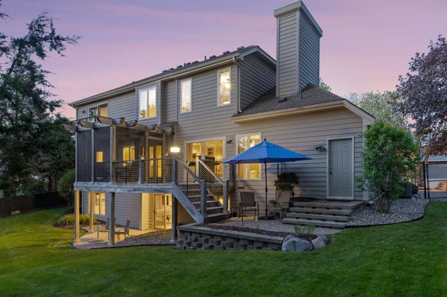 6820 Lorena Lane, Eden Prairie, MN 55346