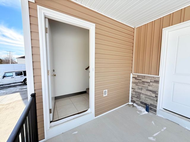 8125 N NORTH BROWNS STATION RD A & B, Columbia, MO 65202