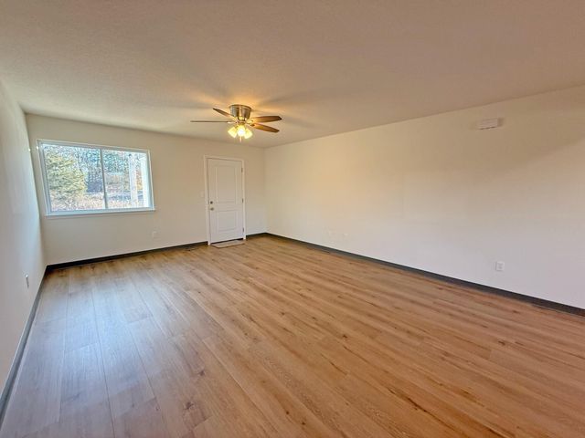 8125 N NORTH BROWNS STATION RD A & B, Columbia, MO 65202