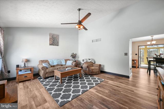 143 COLD STREAM TRL, Felton, PA 17322