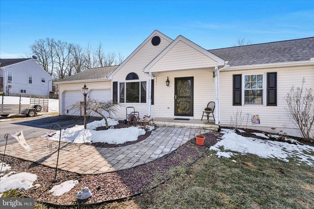 143 COLD STREAM TRL, Felton, PA 17322