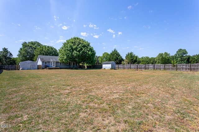 2816 Mercantile Court, Clayton, NC 27520