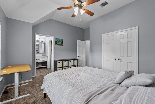 2376 Autumn Mist Lane, League City, TX 77573