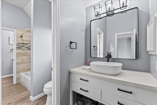 2376 Autumn Mist Lane, League City, TX 77573